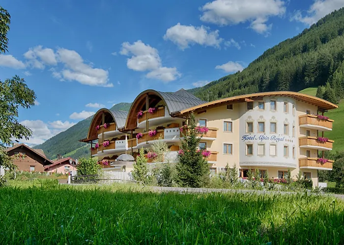 Wellness Refugium & Alpin Royal - Small Luxury s Of The World